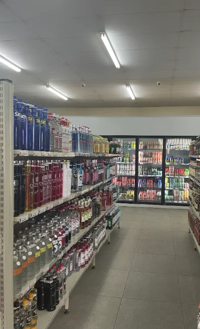 Sam's Liquor Rondebult store
